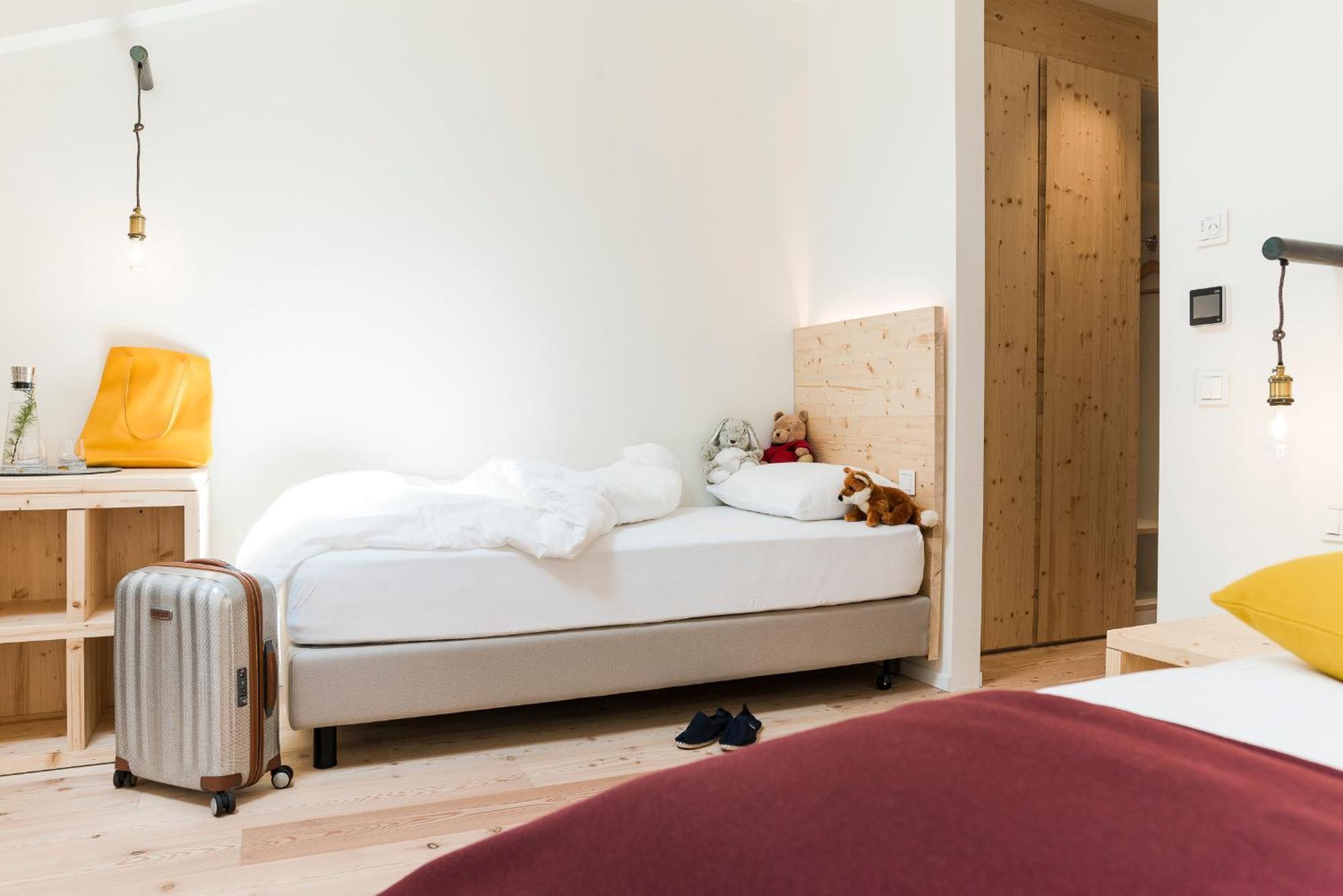 Zum Hirschen Boutique Hotel Val Di Non Unsere Liebe Frau im Walde Exterior photo