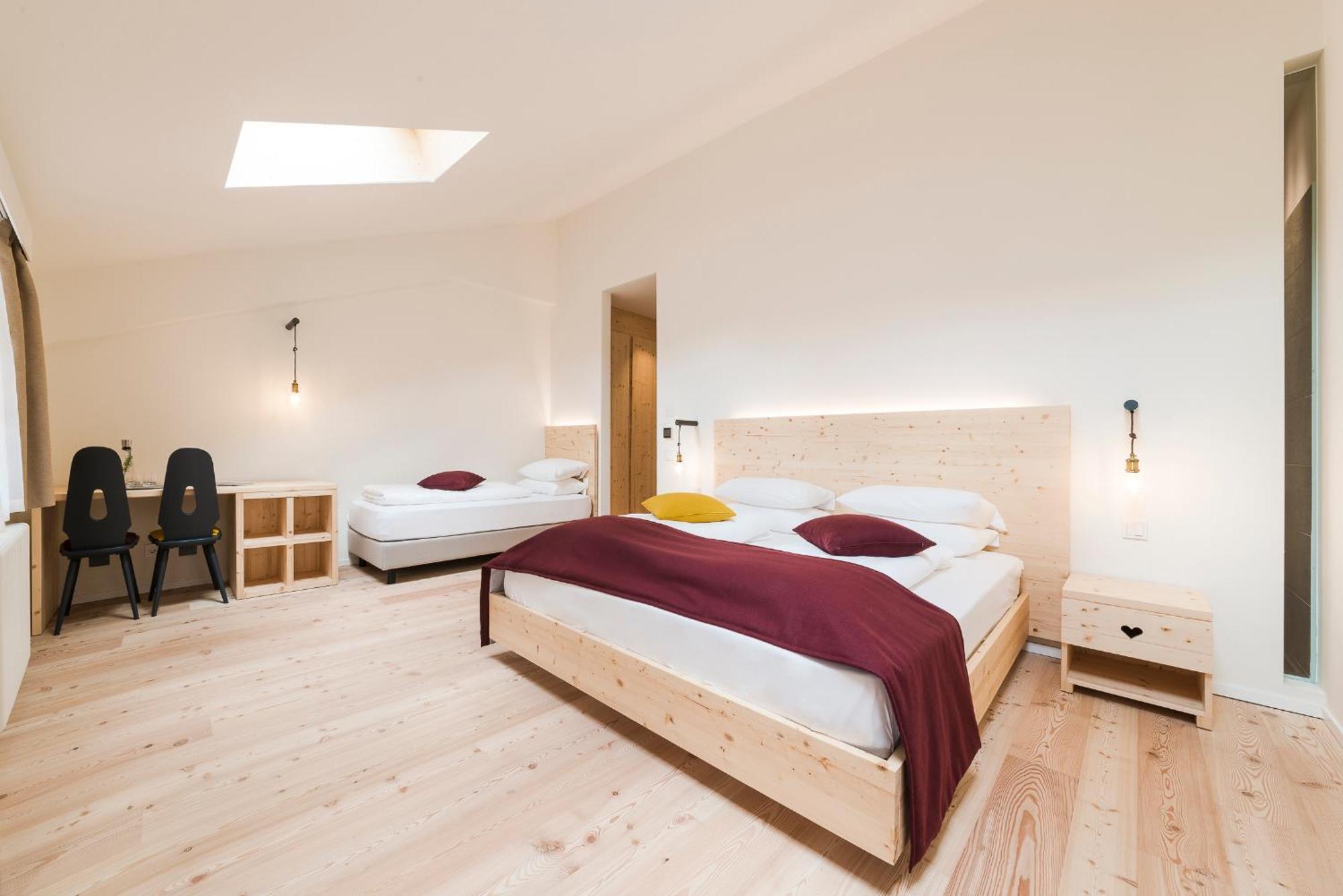Zum Hirschen Boutique Hotel Val Di Non Unsere Liebe Frau im Walde Exterior photo