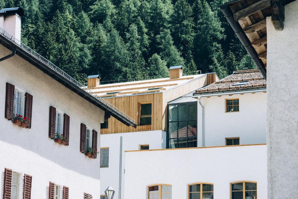 Zum Hirschen Boutique Hotel Val Di Non Unsere Liebe Frau im Walde Exterior photo